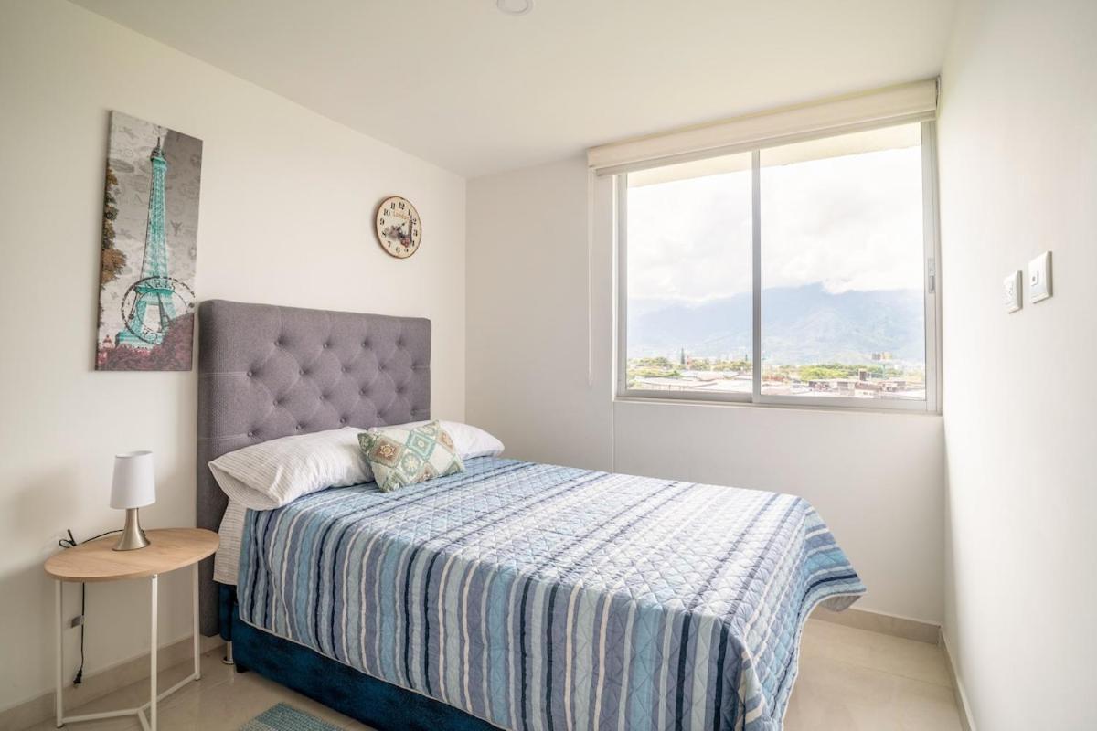 Hermoso Y Amplio Apartamento Cerca Del Parque Deportivo Ibagué Exterior foto