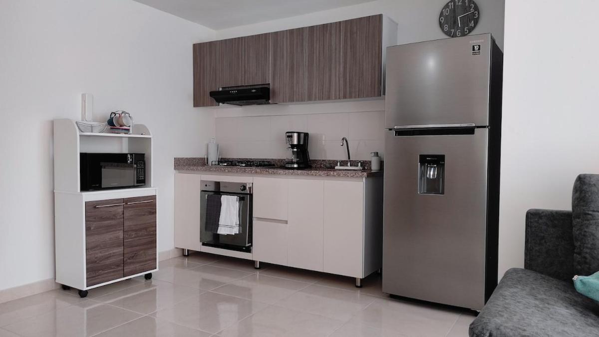 Hermoso Y Amplio Apartamento Cerca Del Parque Deportivo Ibagué Exterior foto