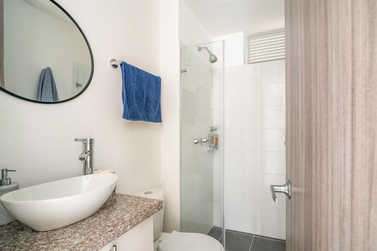Hermoso Y Amplio Apartamento Cerca Del Parque Deportivo Ibagué Exterior foto
