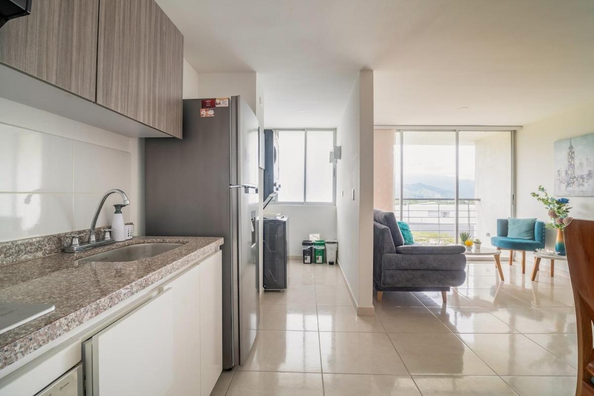 Hermoso Y Amplio Apartamento Cerca Del Parque Deportivo Ibagué Exterior foto