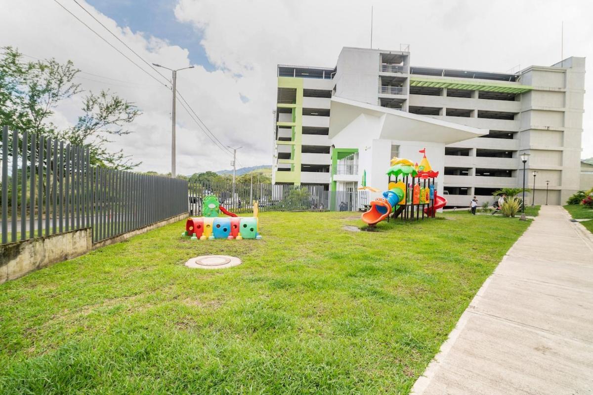 Hermoso Y Amplio Apartamento Cerca Del Parque Deportivo Ibagué Exterior foto