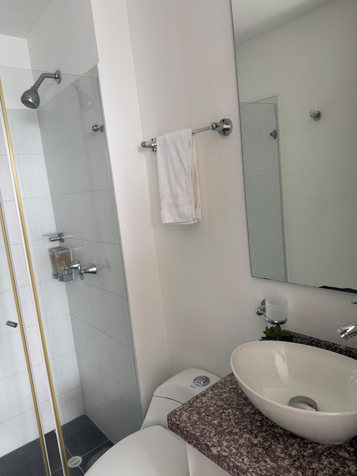Hermoso Y Amplio Apartamento Cerca Del Parque Deportivo Ibagué Exterior foto